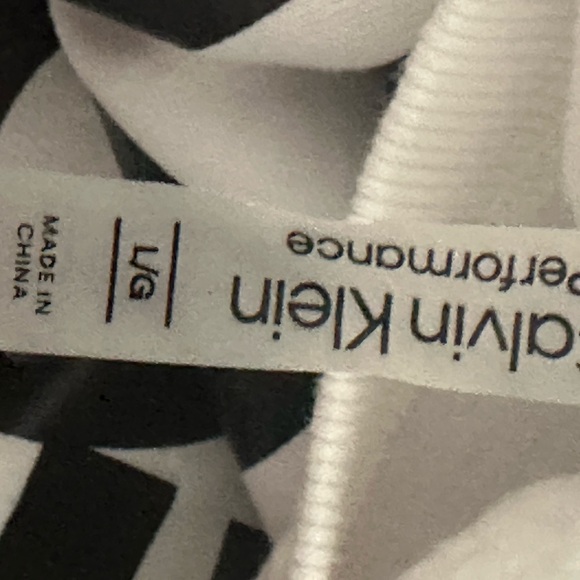 Calvin Klein Women’s Sweatshirt L White Cropped L Logo Drop Shoulder - Picture 4 of 7